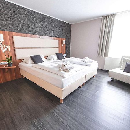 Best Western Plaza Hotel Zwickau Exterior photo